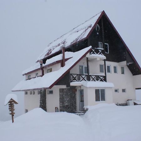 Hostel Snow House Gudauri Exterior foto